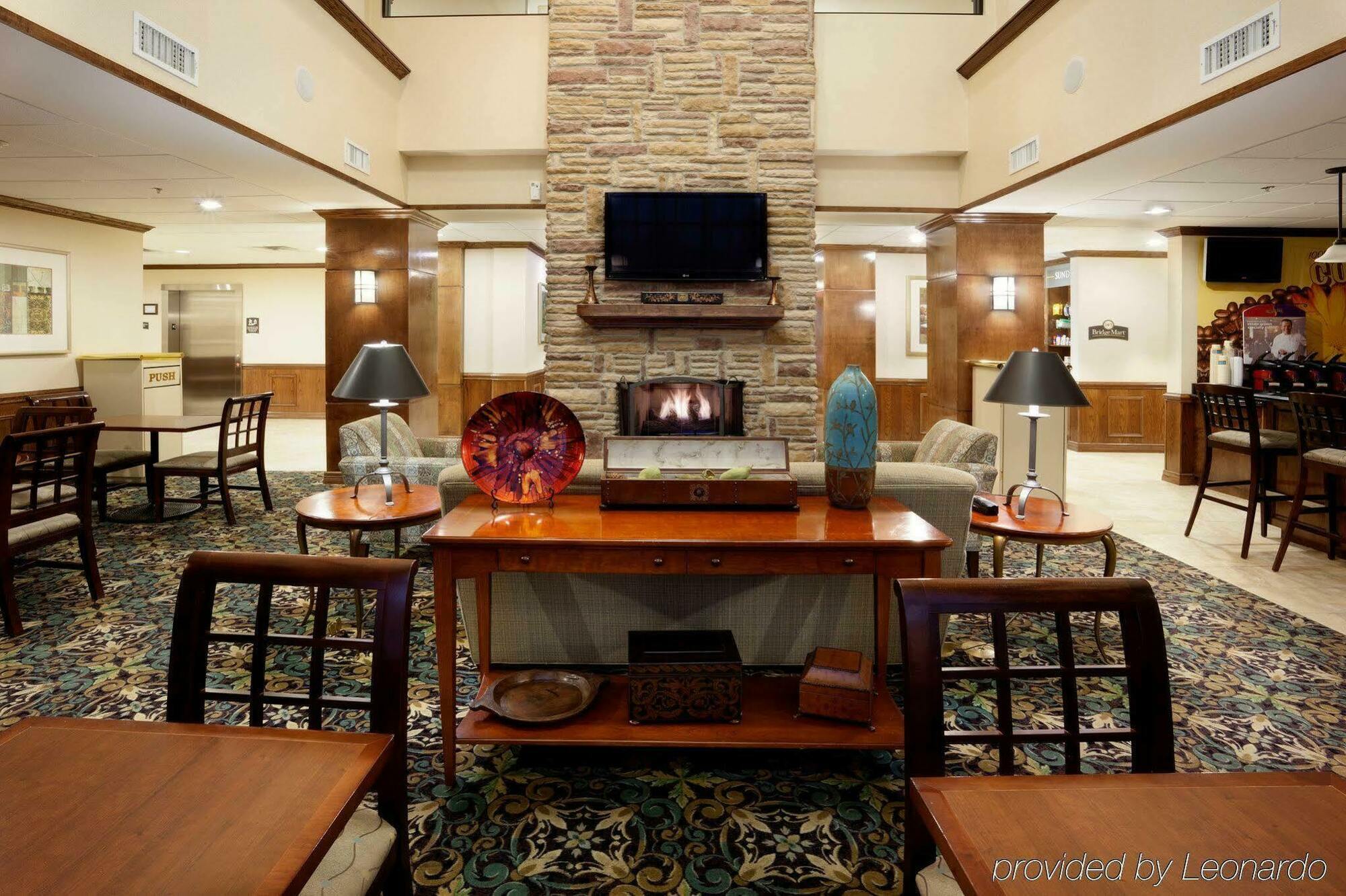 Staybridge Suites Corpus Christi, An Ihg Hotel Interior foto